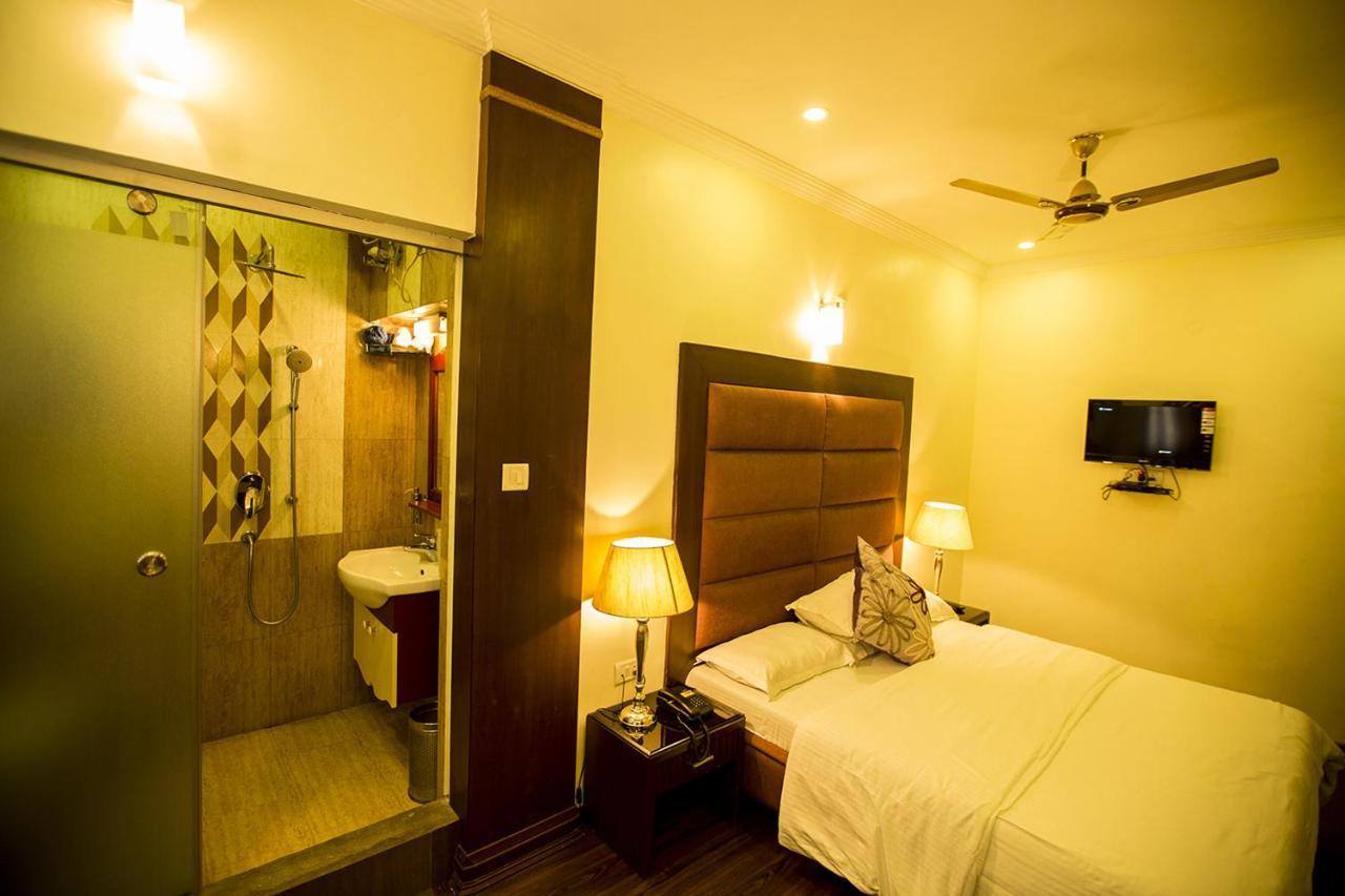 Deep Hotel Lucknow Exterior foto